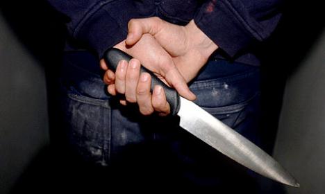 Scene horror în Cartierul Europa: O femeie de 42 de ani, ucisă cu mai multe lovituri de cuţit, chiar în camera copiilor săi